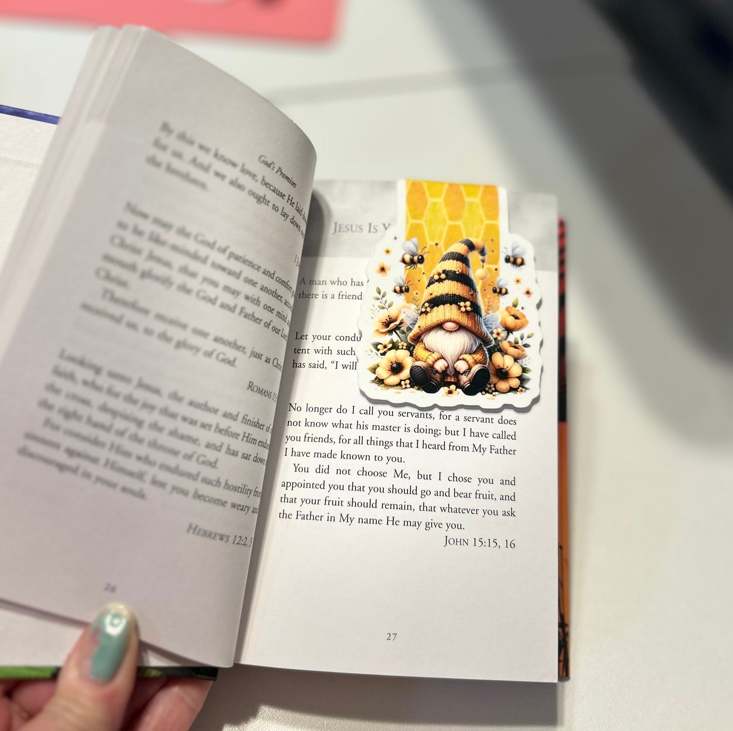 Bee Gnome - Magnetic Bookmark